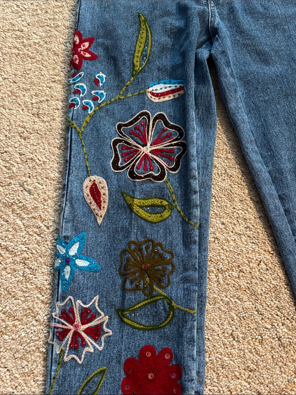 Vintage Y2K Pure Gold Floral Embroidered Beaded Jeans Size 4 boho festival denim - Picture 2 of 8